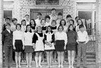 Жангиз-Тобе, Солнечный. май 1974 года - 8 "Б".
