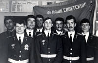 У знамени 1 полка