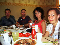 Встреча одноклассников 92 года выпуска, Переславль. 25-27.07.2008. Лазуткин Юра, Федосеев Алексей, Коврижных Галина, Брызгалова Ольга. Переславль. 25.07.08