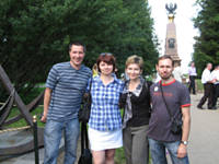 Встреча одноклассников 92 года выпуска, Переславль. 25-27.07.2008. Посещение Ботика Петра I. Лазуткин Юра, Галина Боброва, Анжела, Федосеев Алексей. Переславль. 26.07.08