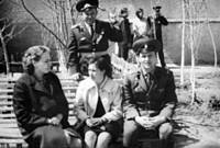 Зверева Нина, Шустова, Старостин Евгений, стоит Шустов Алексей