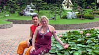 В парке Нонг-Нуч:с мужем и лотосами.